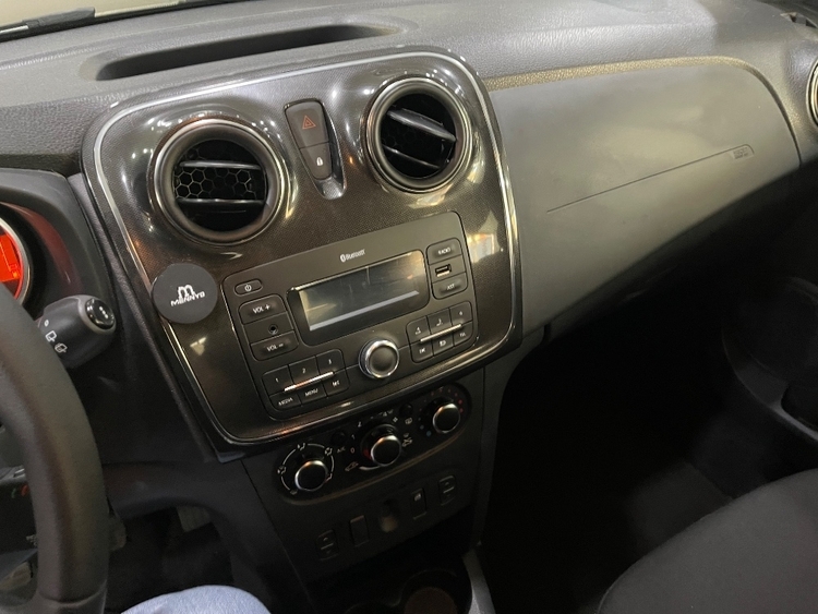 Dacia Sandero Comfort foto 9