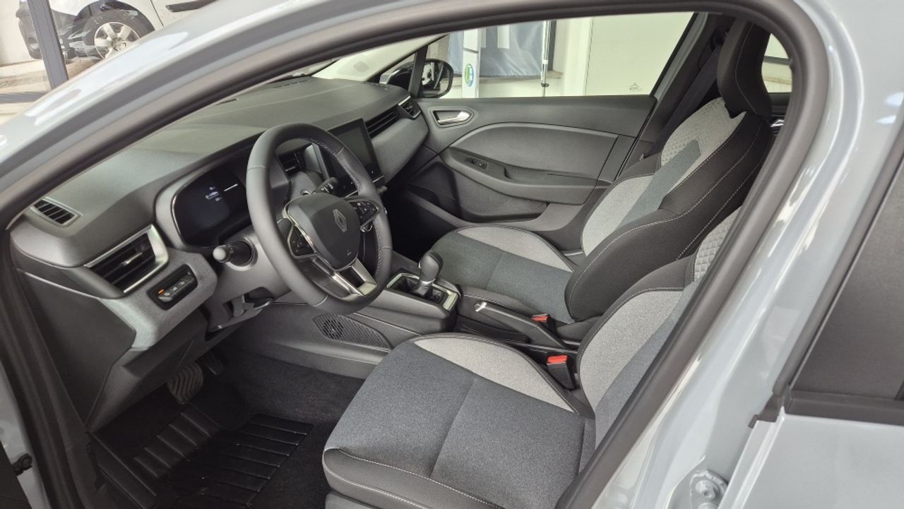 Renault Clio Evolution miniatura 8